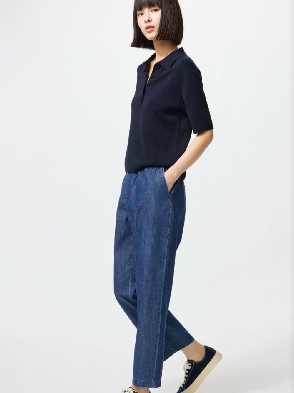 Uniqlo relaxed denim cotton pants with drawstring